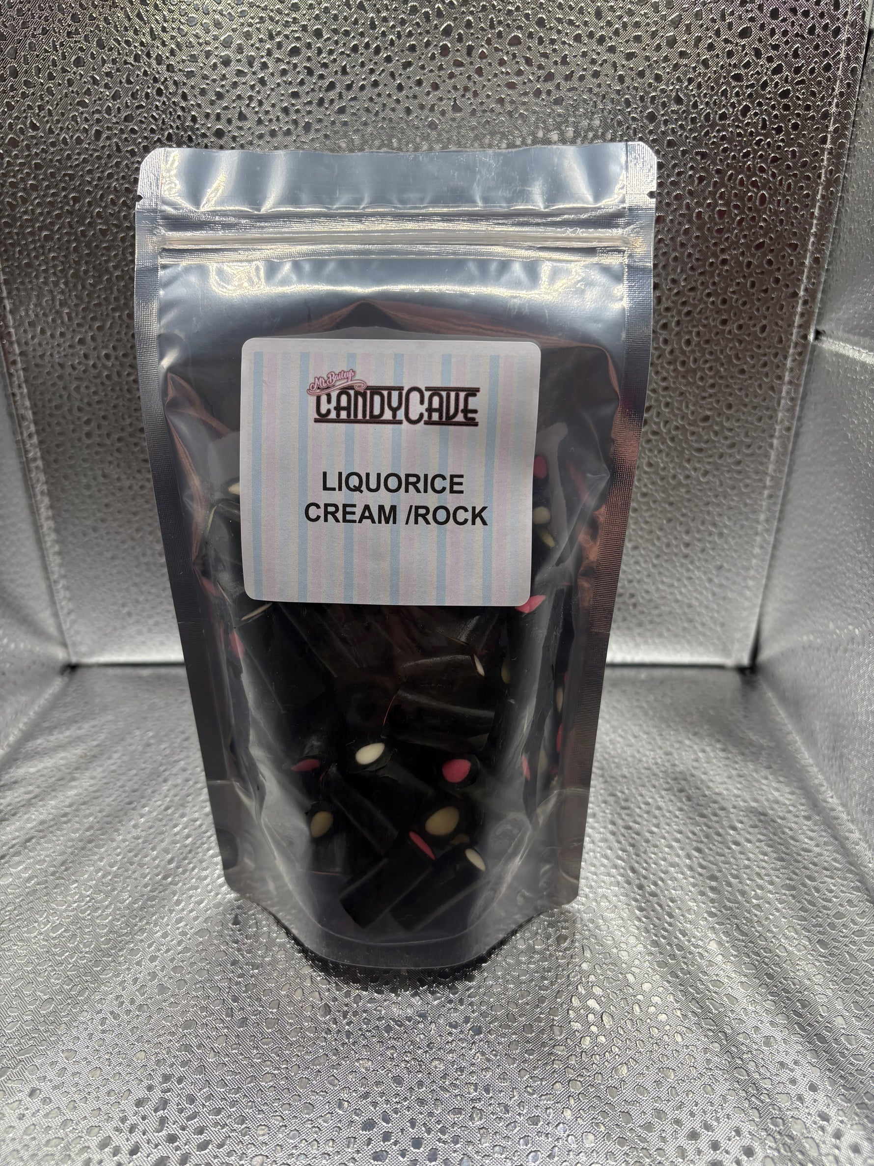 Liquorice cream rock